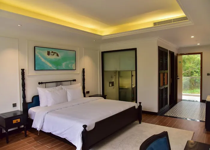 Khách sạn The Vista 4*