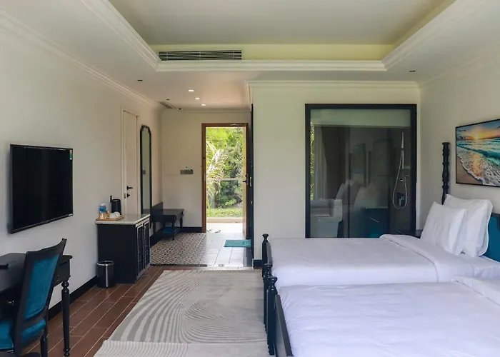 The Vista 4*
